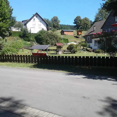 Haus Zur Orke Guest house
